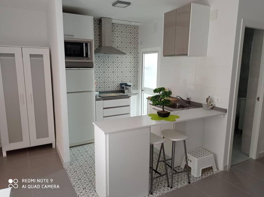 Malaga Beach, Pedregalejo Apt.4/6 2 Hab. Buitenkant foto